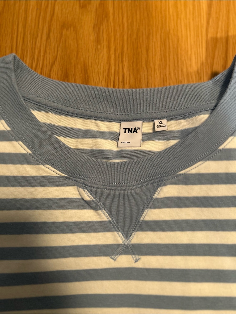 Aritzia Mighty Cotton Wicket Longsleeve - Light Birch / Ripple BIue Size XL NWOT - Picture 11 of 14